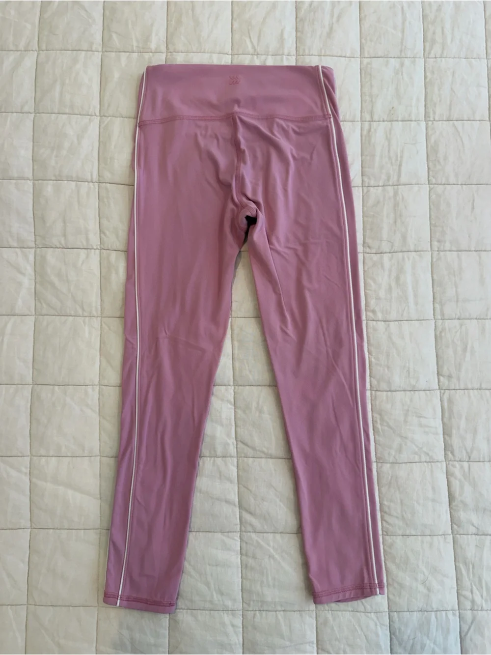 all in motion - Size S top / size M bottoms - Sports Set in Mauve pink
